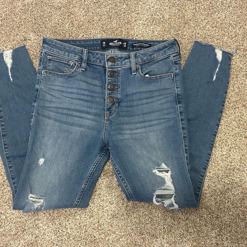 Hollister Women's Blue Distressed Jeans